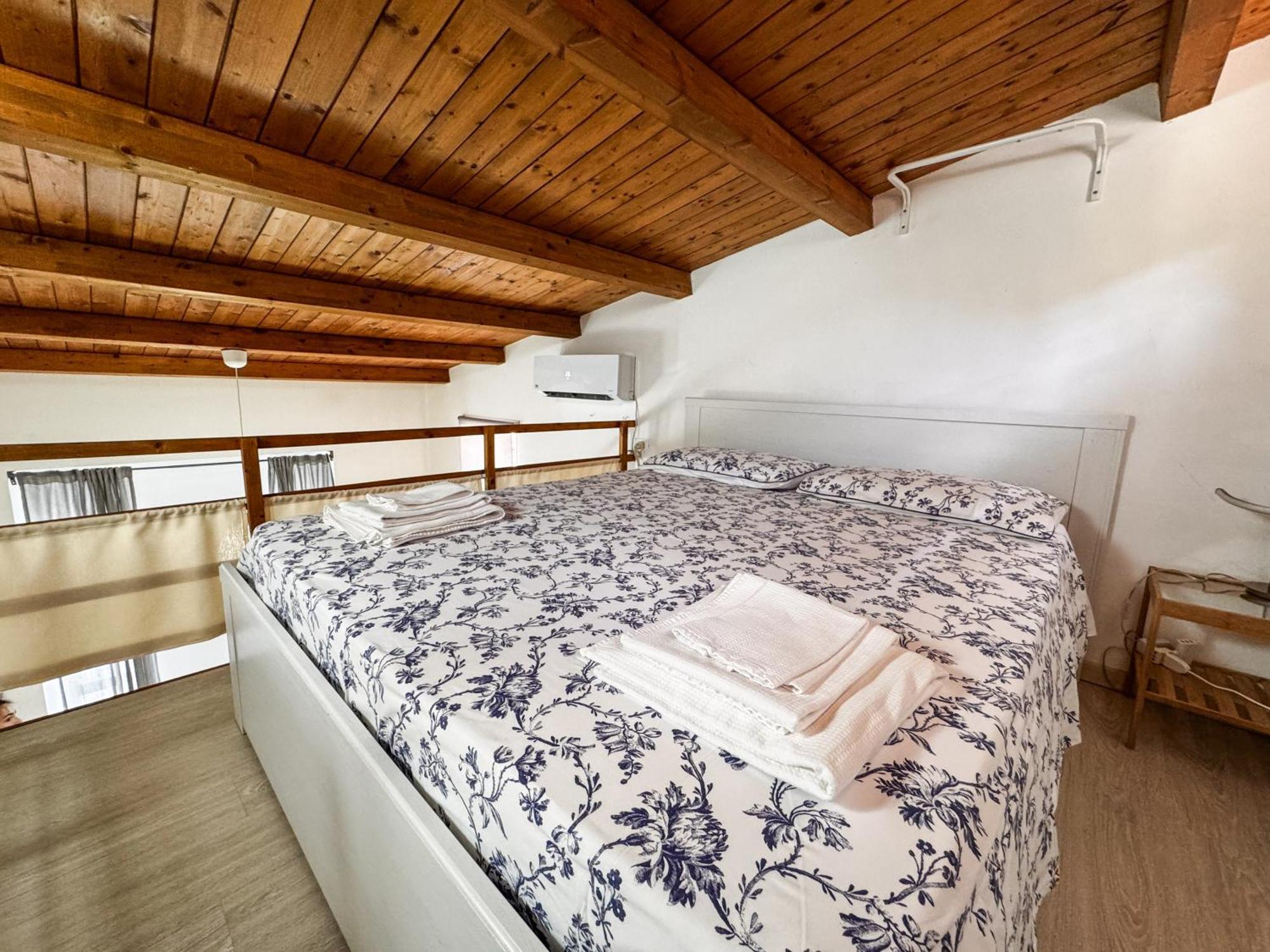 Cami S Holidays Home Mare Катанія Екстер'єр фото